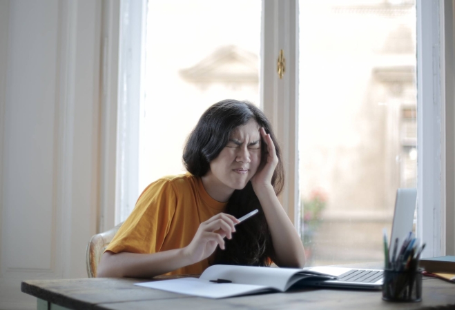 Tanto si teletrabajas como si tienes personal teletrabajando, te damos las claves y la asesoria para hacerlo fácil, efectivo y según la normativa.